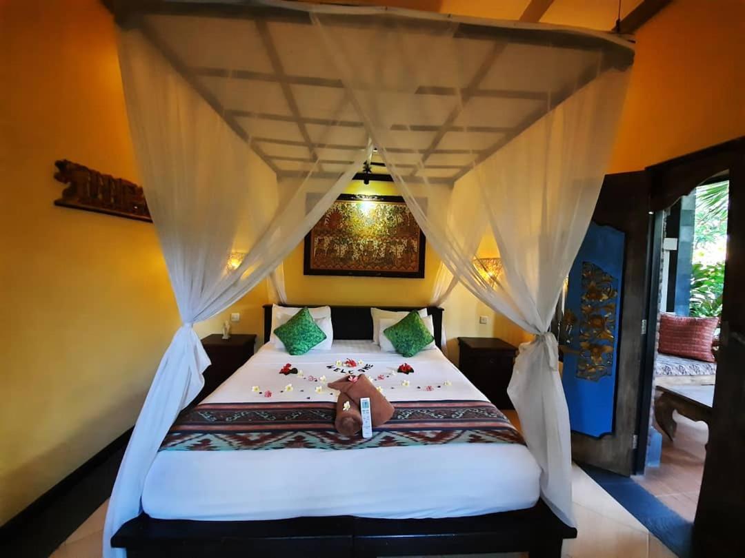 Tirta Sari Bungalow Pemuteran Zewnętrze zdjęcie