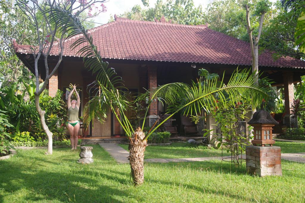 Tirta Sari Bungalow Pemuteran Zewnętrze zdjęcie
